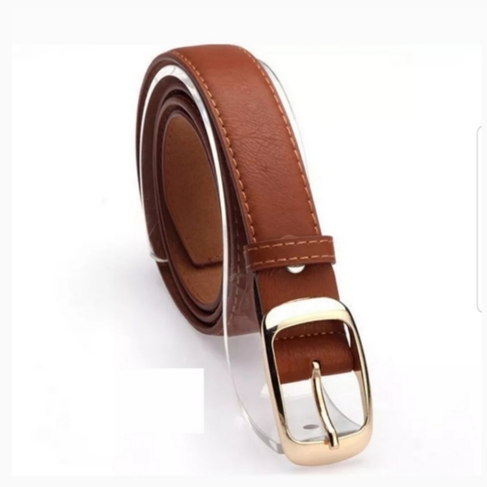 Brown belt, rectangular gold buckle
